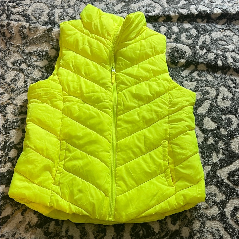 SO Women's Neon Yellow Puffer Vest